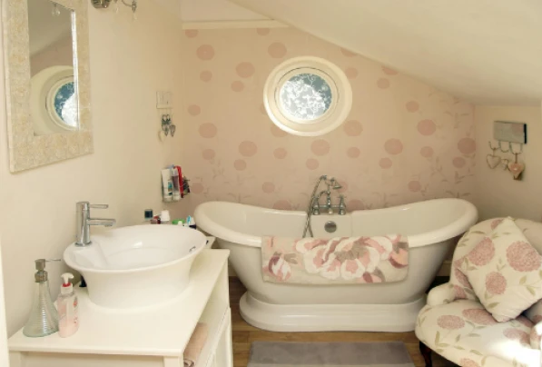 Bursa Banyo Tadilatı ve Banyo Dolabı İmalatı